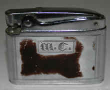 margarete's lighter closeup.jpg (122969 bytes)