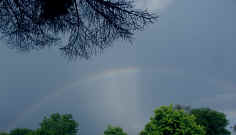 rainbow on left slightly longer cropped.jpg (151879 bytes)